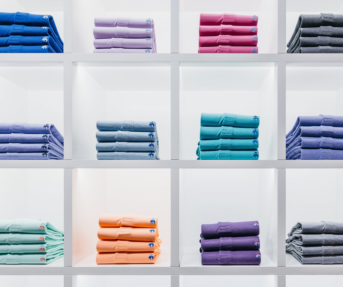 LETNÍ VÝPRODEJ V BROOKS BROTHERS